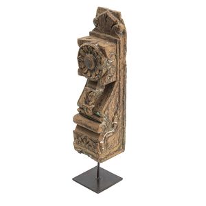 Click to view more images of the product.