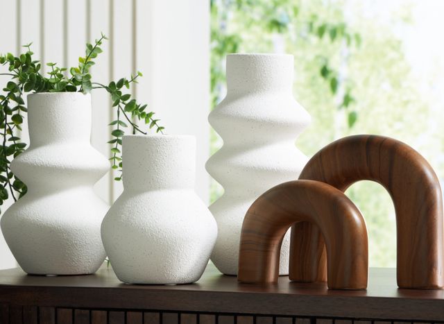 Signature Design by Ashley® Carterworth 5-Piece Brown/White Accessory Set-2