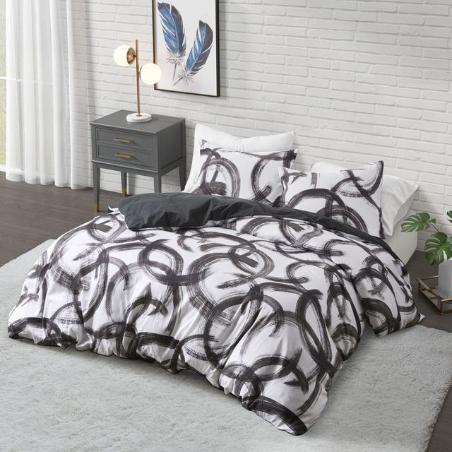 Olliix by CosmoLiving Anaya Cotton Printed Black and White Full/Queen Comforter Set-1