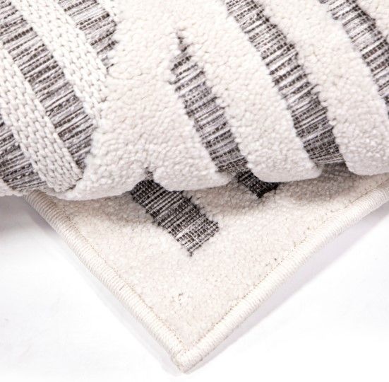 Orian Crochet Glass House Natural Gray 5'x8' Area Rug-3