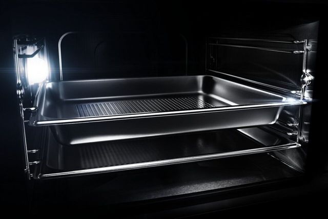 FLOOR MODEL JennAir® RISE™ 24" Stainless Steel Electric Built In Single Steam Oven-1
