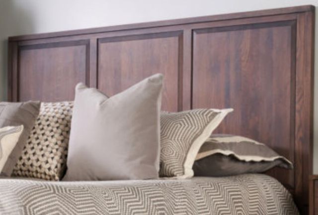 Urban Collections by Yutzy Woodworking Champagne Retreat White Oak California King Panel Bed-1