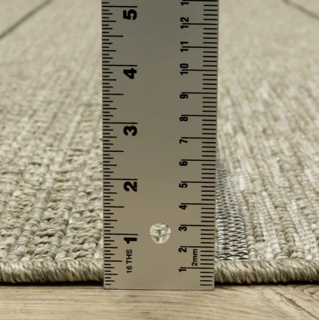Oriental Weavers™ Tortuga 5'x7' Style 1 Area Rug-2