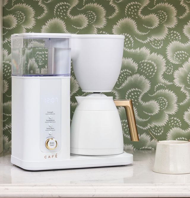CAFÉ™ 10 Cup Matte White Specialty Drip Countertop Coffee Maker-4
