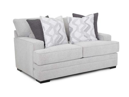 Starla Loveseat