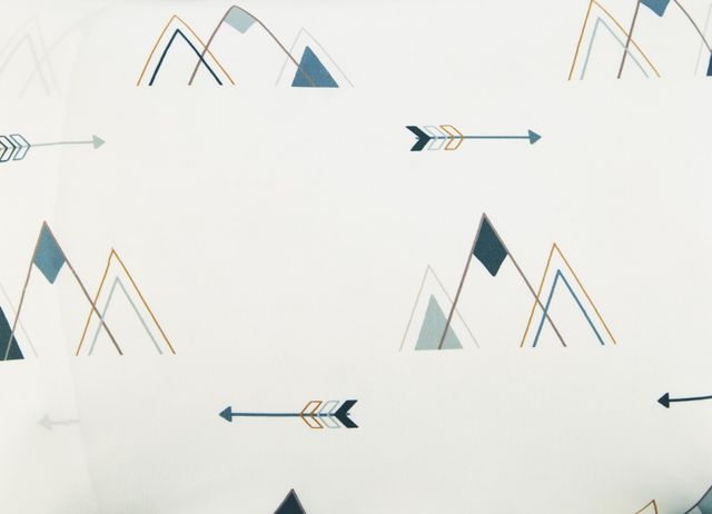 Signature Design by Ashley® Averlett Teal/White/Gray Twin Quilt Set-2