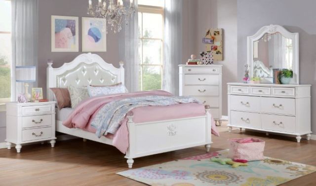 Furniture of America® Belva White Dresser-1