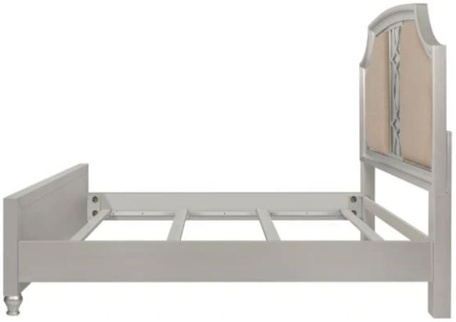 New Classic® Home Furnishings Reflections Silver California King Panel Bed-3