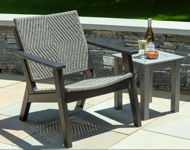 Seaside Casual MAD Chat Chair-1