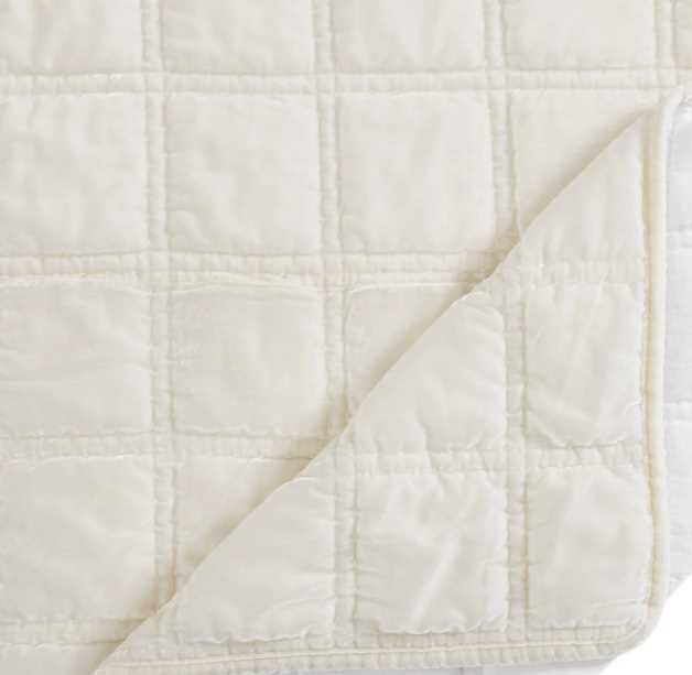 HiEnd Accents Stella 3-Piece Stone King Bedding Bundle-2