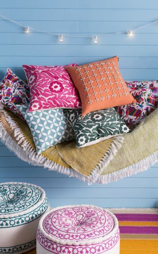 Surya Trina Saffron 50"x60" Throw Blanket-3