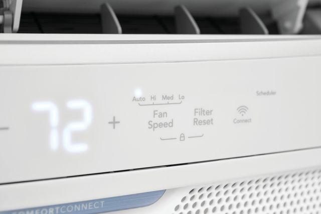 Frigidaire Gallery® 10,000 BTU White Inverter Window Mount Air Conditioner-4