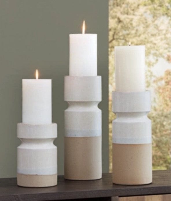 Signature Design by Ashley® Hurston 3-Piece Brown/Ivory Candle Holders-2