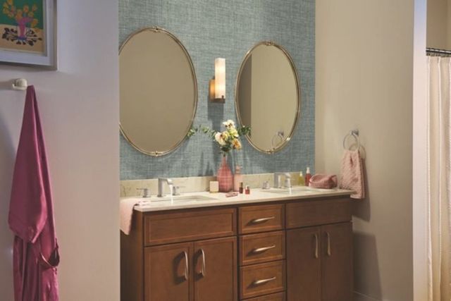 Peerless Ezra® Brushed Nickel 2-Handle Widespread Lavatory Faucet-1