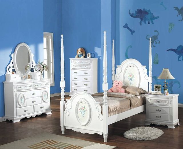 ACME Furniture Flora White Full Poster Bed-1