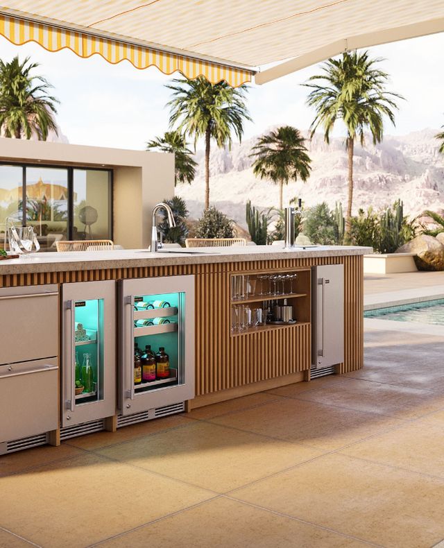 Perlick® G5 Luxe 15" 2.8 Cu. Ft. Panel Ready Solid Door Built-In Beverage Center-3