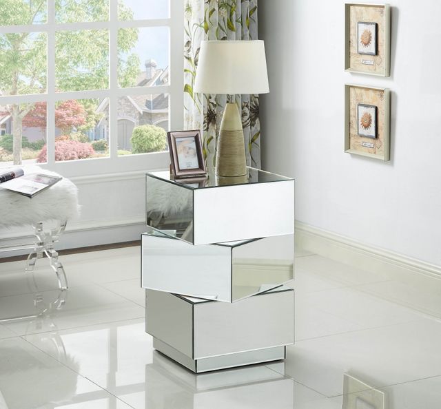 Meridian Furniture Haven Mirrored End Table-3
