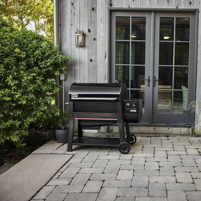Weber® Searwood™ XL 600 36" Black Freestanding Wood Pellet Grill-7