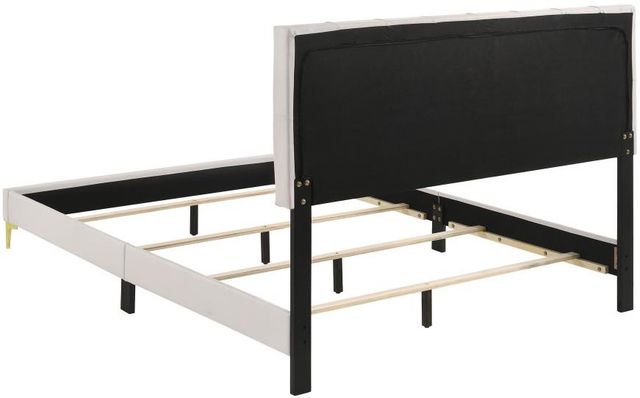 Coaster® Kendall 5-Piece White King Bedroom Set-2