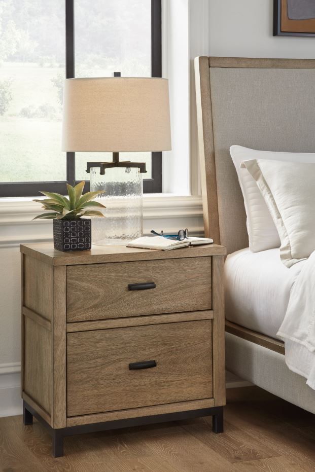Benchcraft® Tomtyn Light Brown Nightstand-7