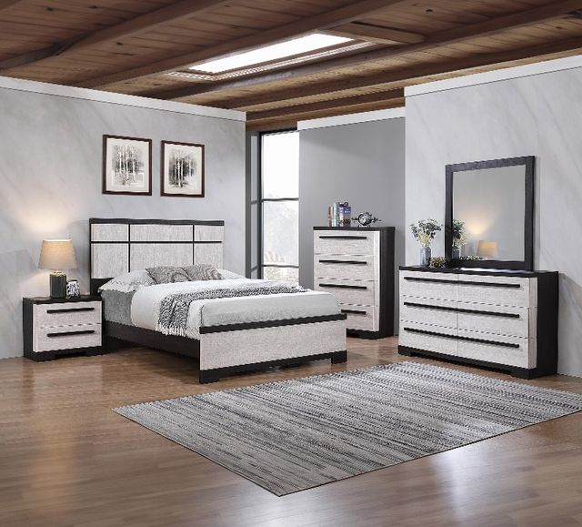Crown Mark Remington Chalk/Ebony King Panel Bed-1