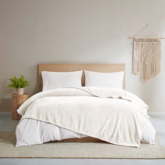 Olliix by Clean Spaces Ivory Twin  Antimicrobial Plush Blanket-2