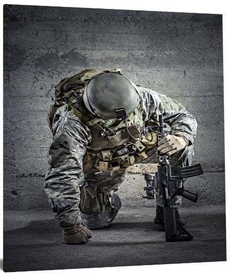 Classy Art Kneeling Soldier Wall Art-1