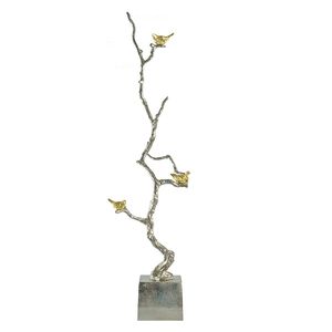 Click to view more images of the product.