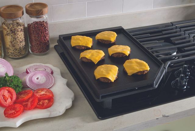 GE® 36" Black Built-In 5-Burners Gas Cooktop-4