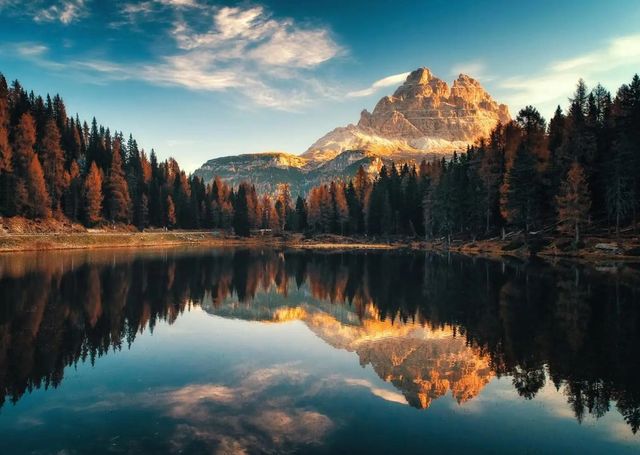 Classy Art Mountain Reflection Wall Art-1