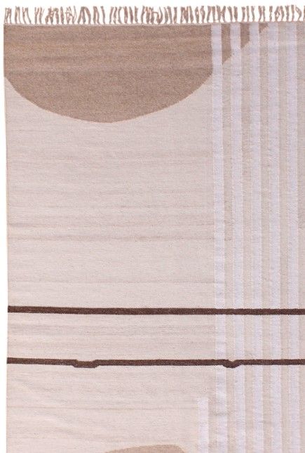 Dovetail Furniture Kellin Ivory 6'x9' Area Rug-1
