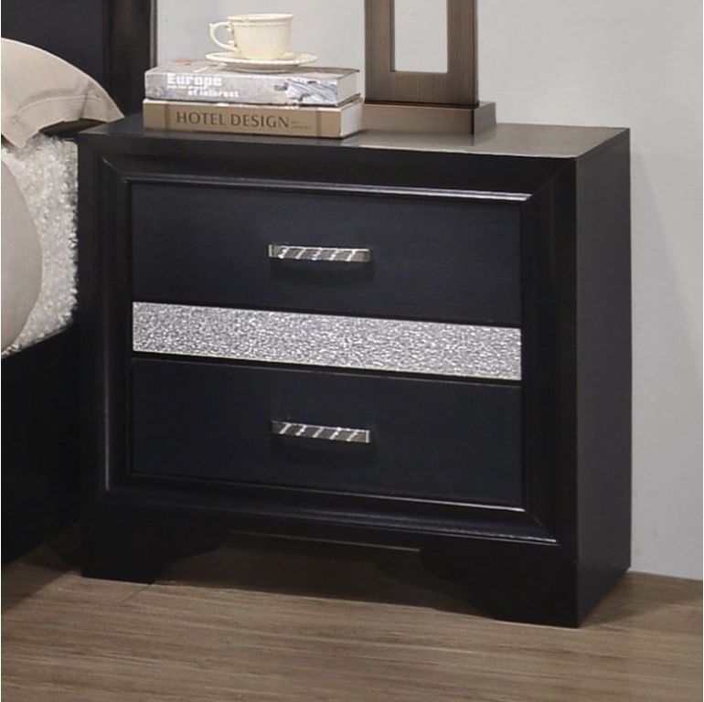 QUEEN グッズ　5点セット　(おまけ付き) Coaster® Miranda 5-Piece Black Queen Bedroom Set | Comfort