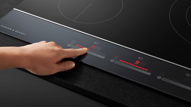 Fisher & Paykel Series 5 30" Black Glass Electric Cooktop-2