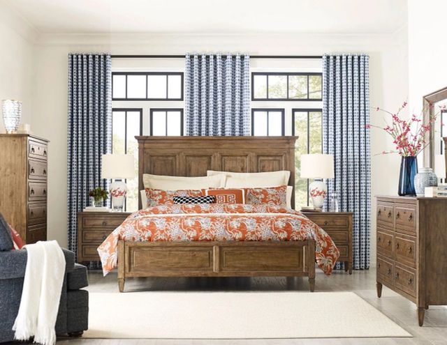 Kincaid® Ansley Cinnamon Hartnell Queen Panel Bed-1