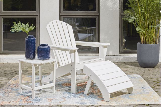 Signature Design by Ashley® Sundown Treasure White Ottoman-3