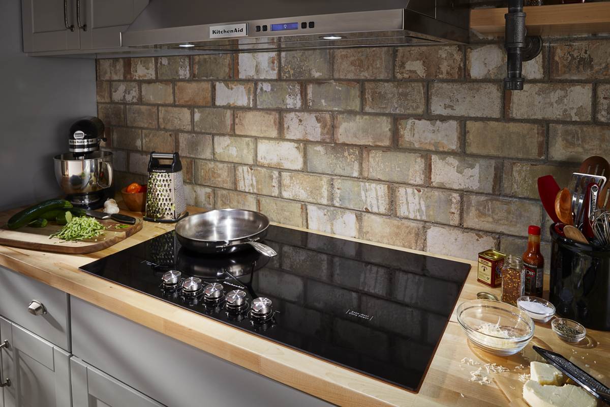 KitchenAid 36" Black Electric Cooktop - Thumbnail 3