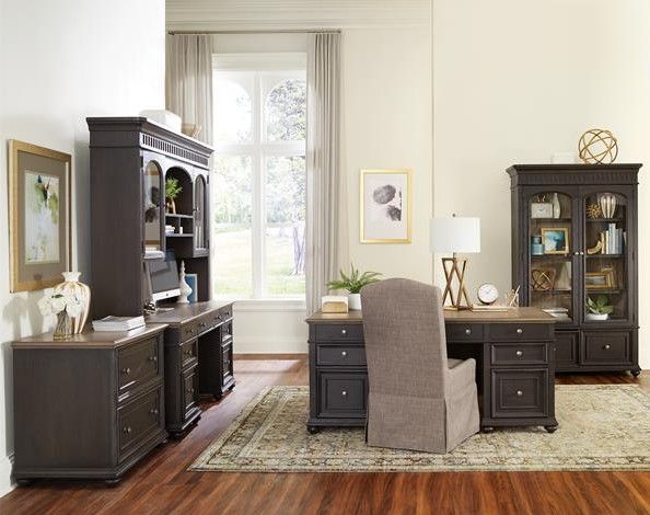 Riverside Furniture Regency Antique Oak/Matte Black Executive Desk-2