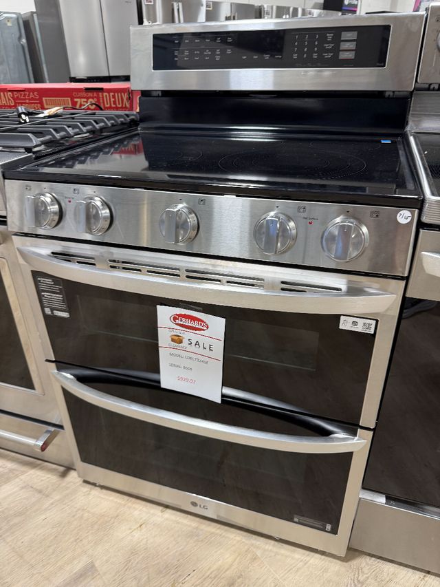 LG 30" Stainless Steel Freestanding Electric Range with ProBake Convection®, Air Fry and Air Sous Vide-0