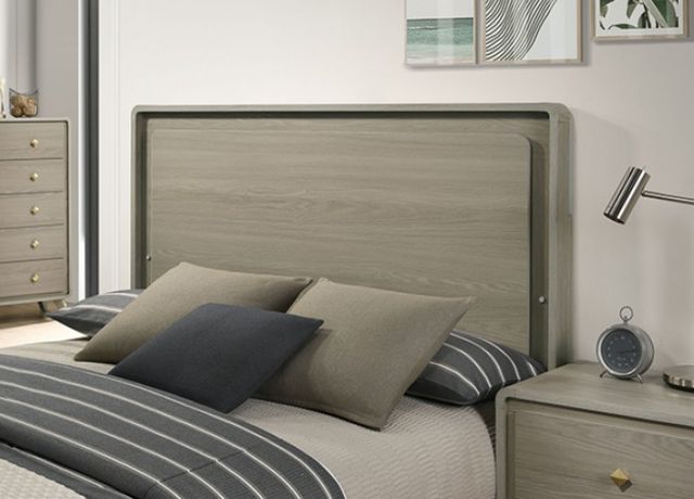 Furniture of America® Rainier 4-Piece Gray Queen Bedroom Set-1