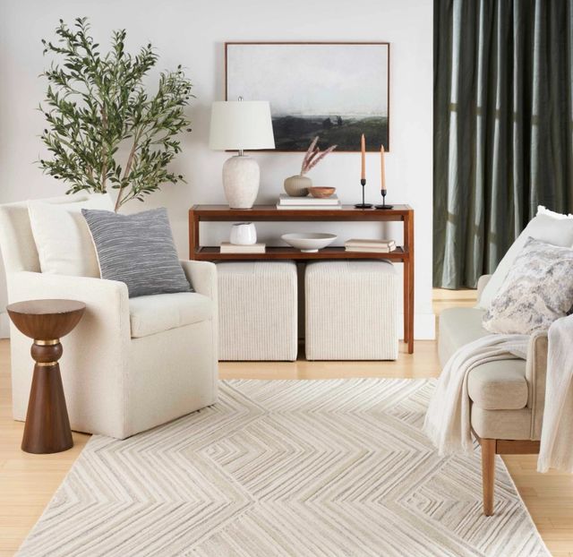 Nourison Home™ Graceful Ivory  5'x7' Area Rug-1