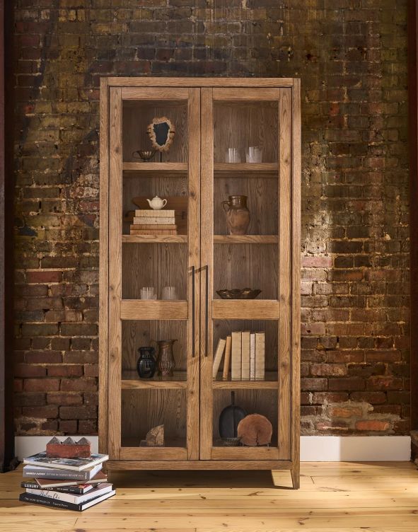 Universal Explore Home™ Griffith Park Sienna Display Cabinet-1