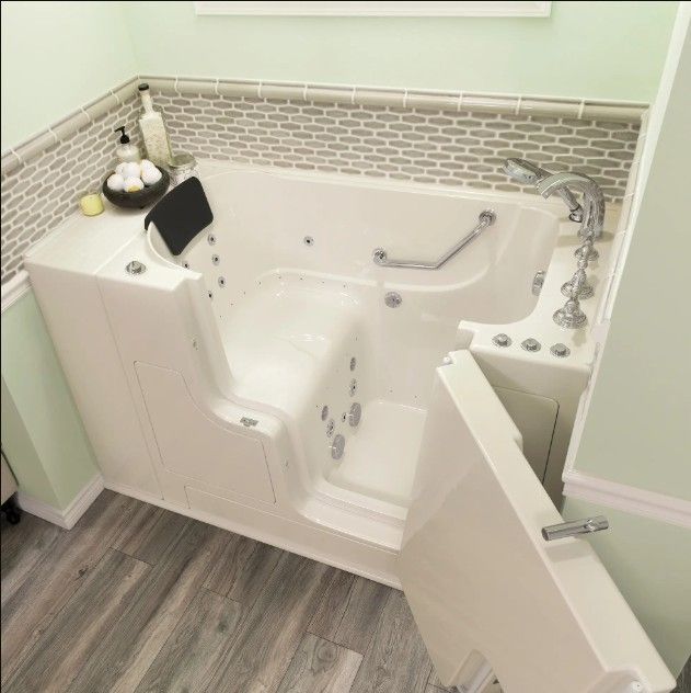 American Standard Gelcoat Linen 30” x 52” Walk-in Tub with Combination Air Spa and Whirlpool Systems - Right-Hand Drain with Faucet-2