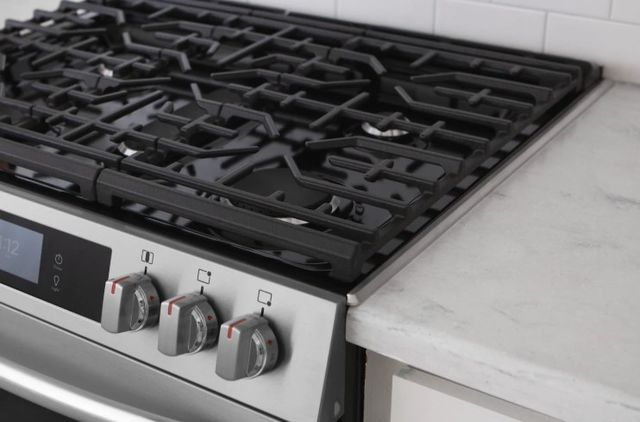 Frigidaire 4-Piece Silver Front Control Freestanding Range Gas Trim Kit-4