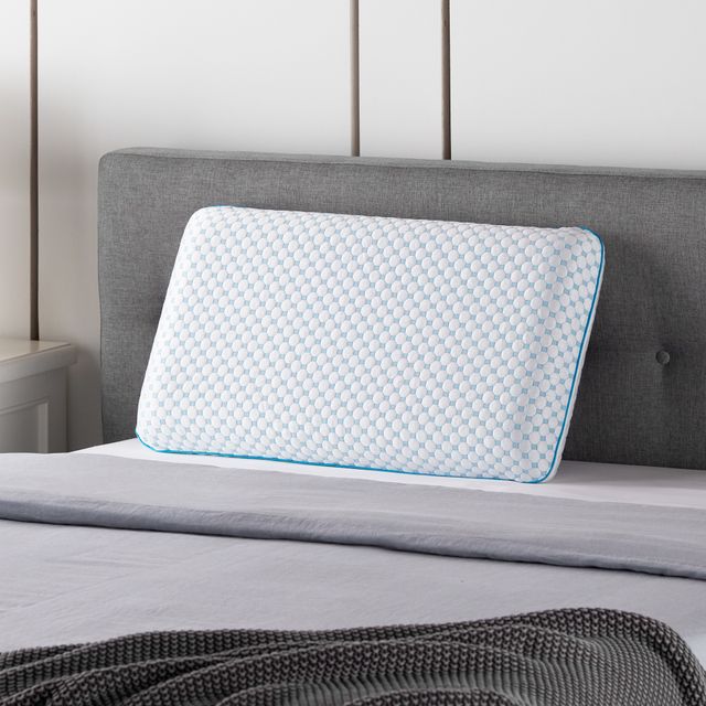 Weekender™ Gel Memory Foam + Reversible Cooling Cover Standard Pillow-1