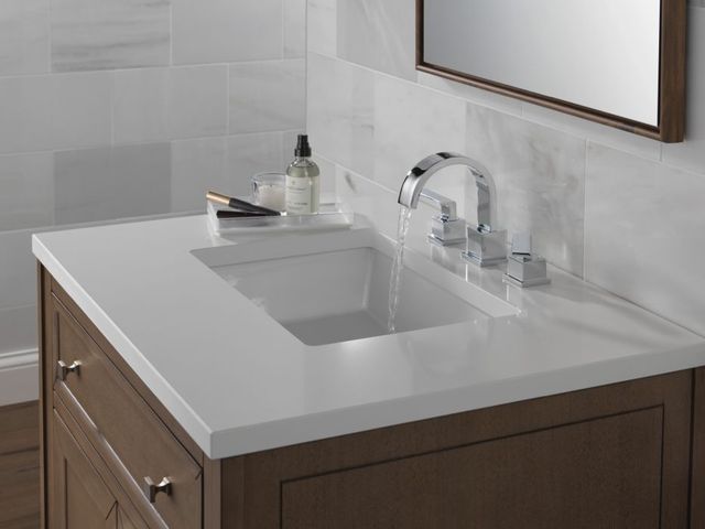 Delta Vero® Chrome 2-Handle Widespread Bathroom Faucet-3