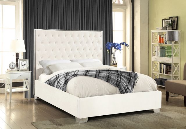 Meridian Furniture Lexi White Queen Bed-1