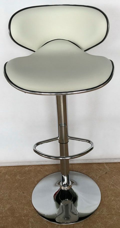 Signature Design by Ashley® Pollzen White Bar Stool-3