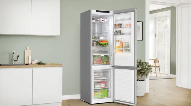 Bosch 500 Bottom Freezer Refrigerator