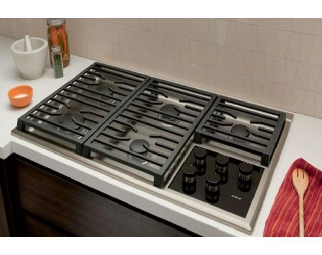 Wolf® 36" Stainless Steel Transitional Liquid Propane Cooktop-3