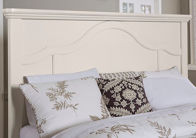 LM Co Home By Vaughan-Bassett Bungalow Home by Ben & Erin Napier Lattice Queen Mantel Bed-2